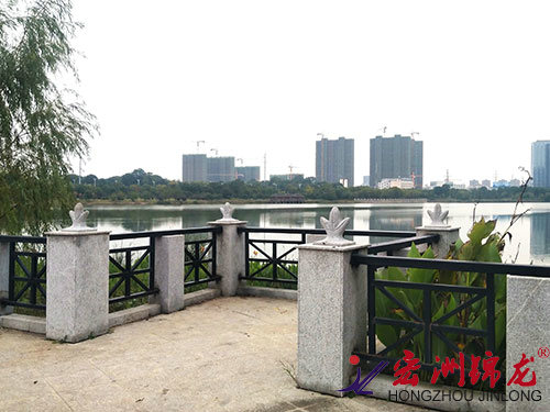 园林锌钢护栏