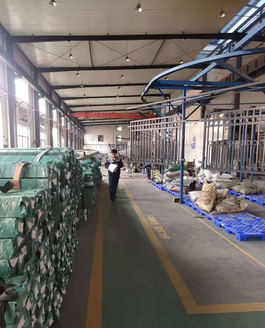 喷涂加工锌钢护栏厂家